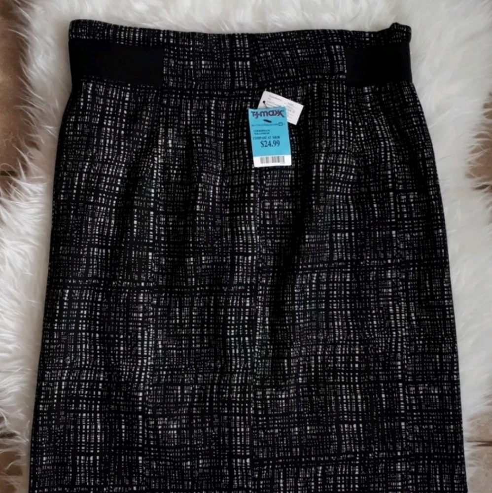 NWT Black & White Career Skirt